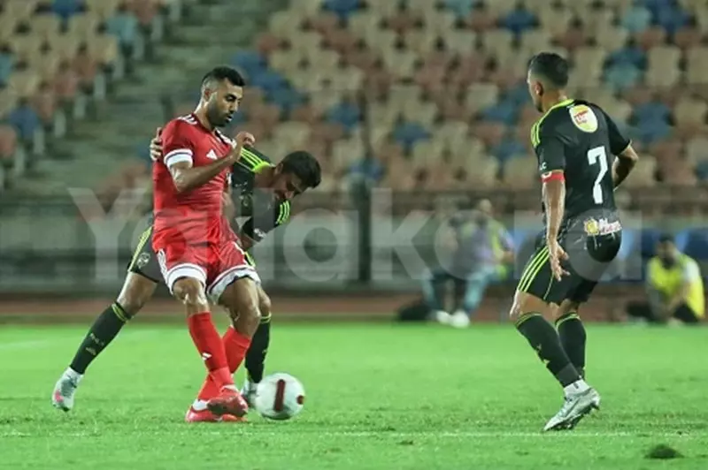 تحليل استغلال مودرن لأخطاء الأهلي في بناء الهجمات والكرات الثابتة بالدوري